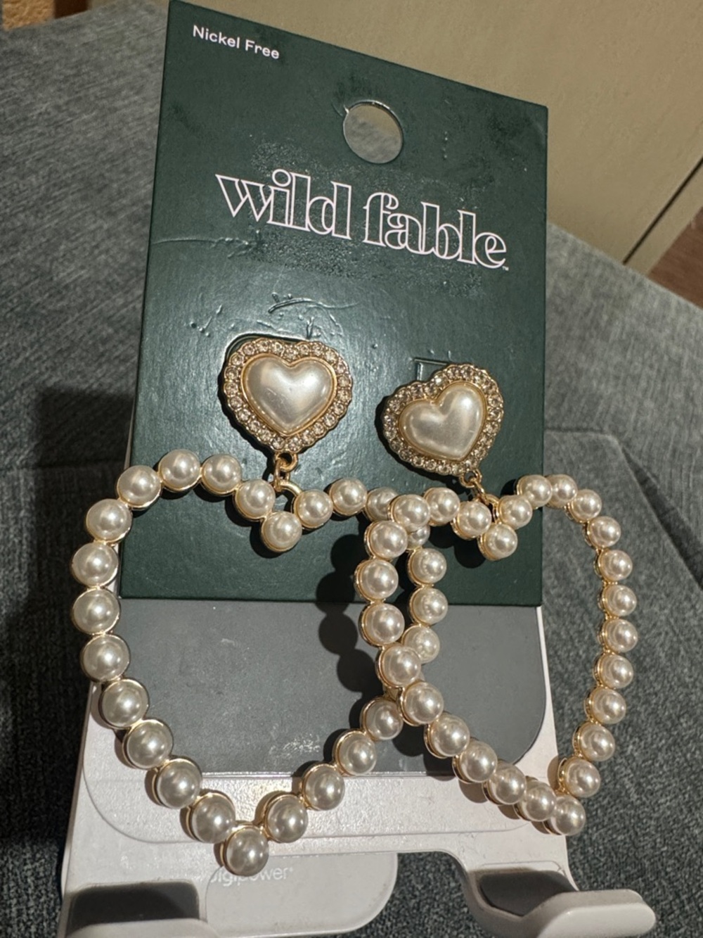 wild fable Gold Heart Hoop Earrings with Pearlescent Beads